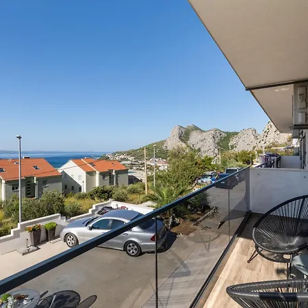 Apartment With A Parking Space - 20689 Omis